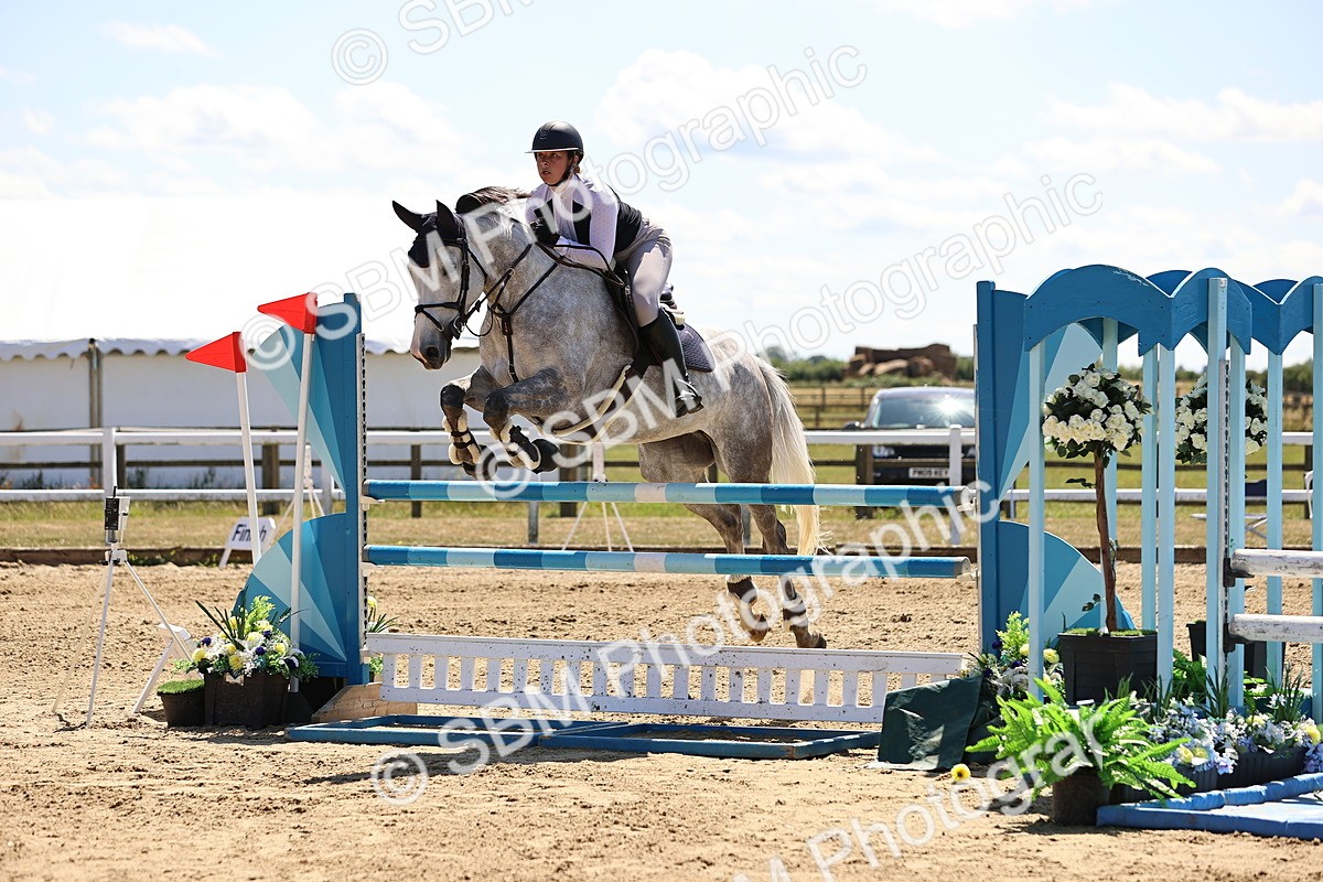 SBM_014901 - Class 15 - Senior Newcomers - 1.10m Open