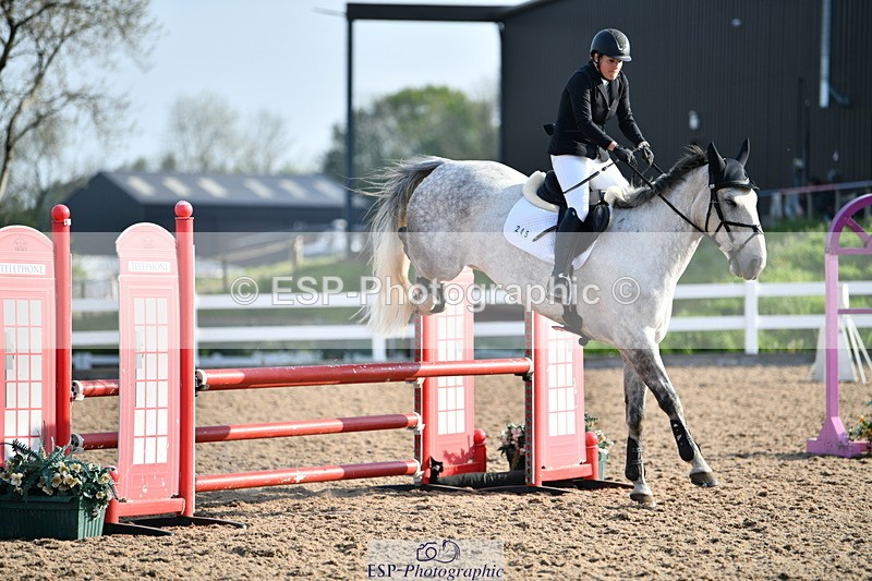 240511A-080206-10457 - Cls 27 85cm National Am Quali