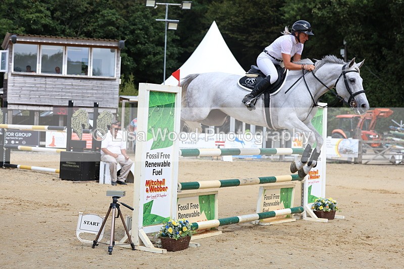 3E7A4121 - Class 7: Senior Newcomers/1.10m open