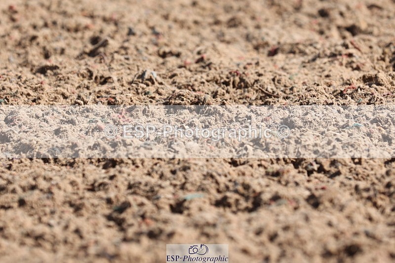 240706A-100902-00557 - Cls 1B Jnr Intro C