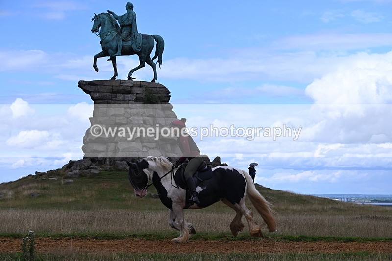 DSC_9690 - Time at Statue 15:11 to 15:58