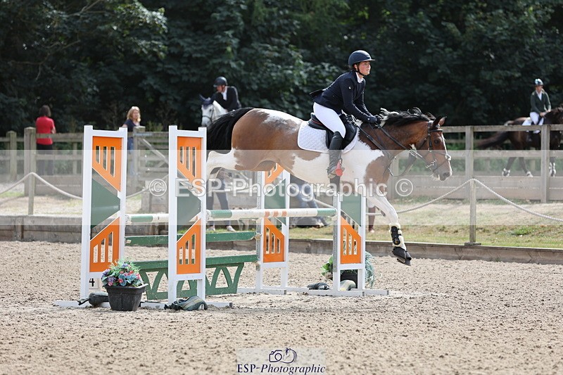 250705A-163306-16090 - Cls 37 1.05m Amateur Quali