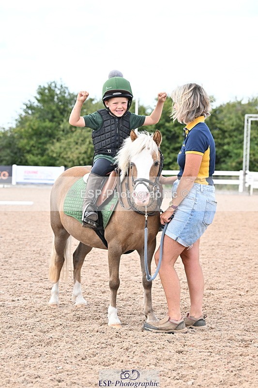 250821B-122014-00400 - Group D - Thomasina