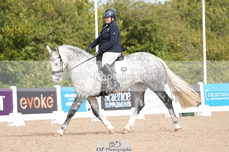 250906-102632-01247 - 029-Emma.DairCastle.Ellis.Esmeralda