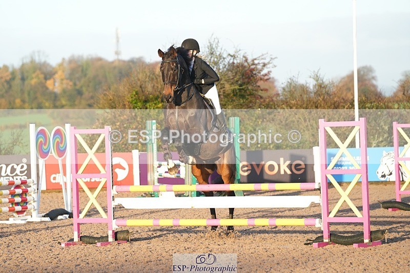 251108-080533-01723 - Cls 8 Clear Round