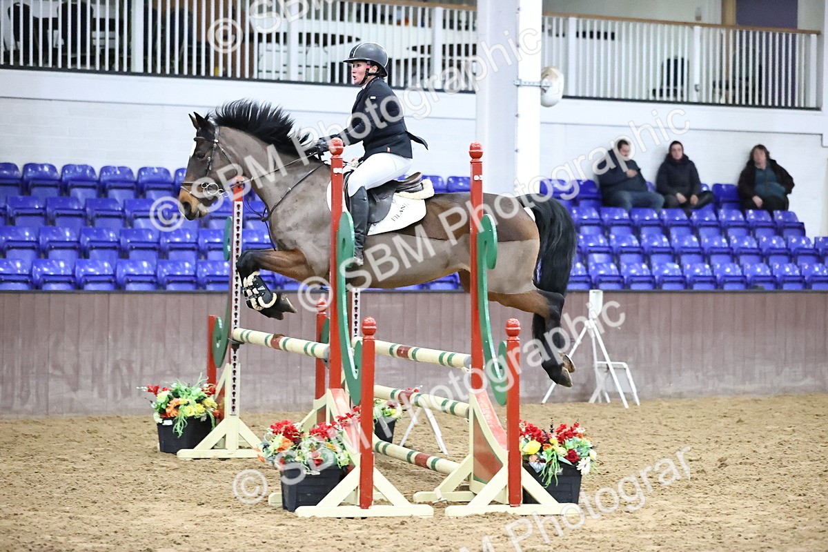 SBM_2288 - Class 8 - Nupafeed Supplements Senior Discovery/ 1m Open