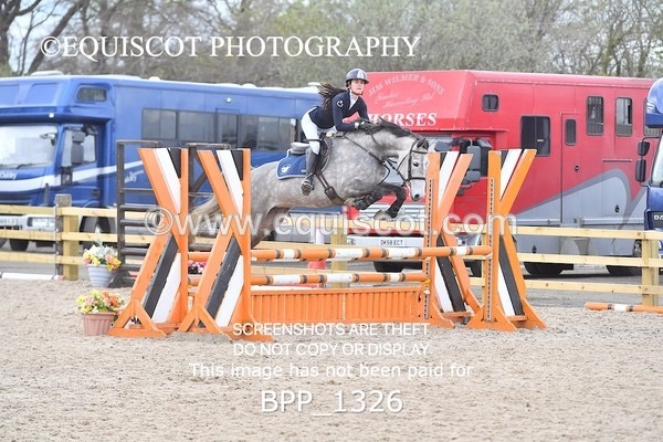 BPP_1326 - CLASS 15 SAT Senior BritiNovice/ 90cm Open