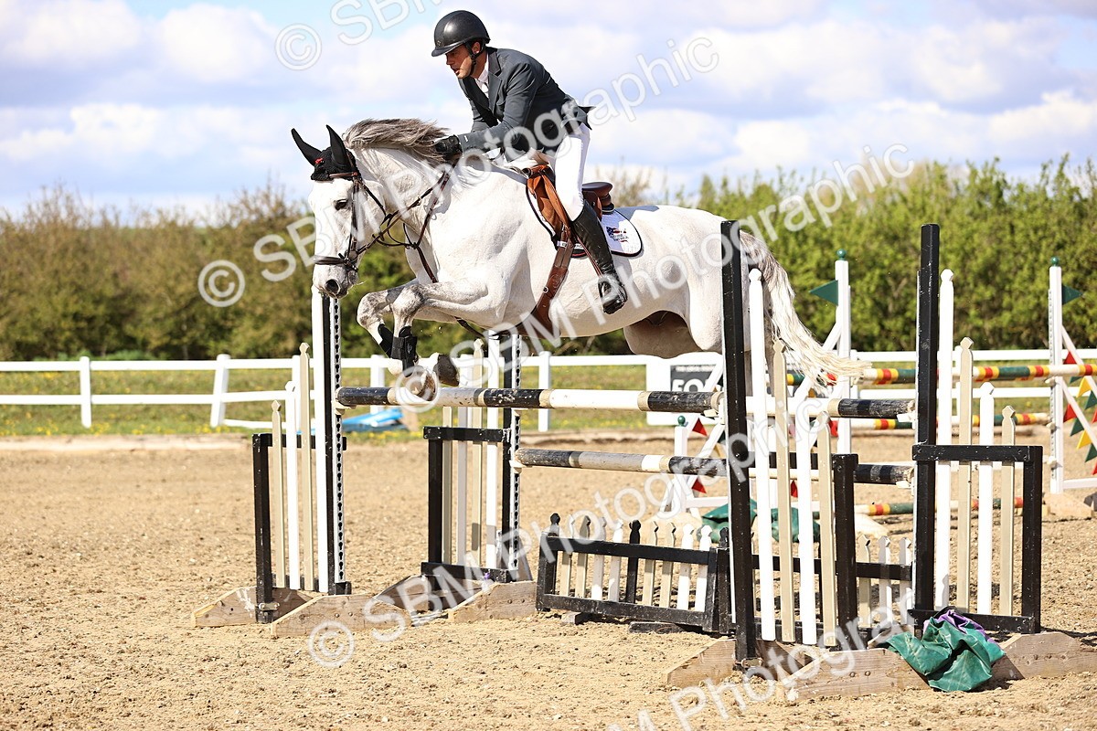 SBM_004973 - Class 19 - Senior Foxhunter - 1.20m