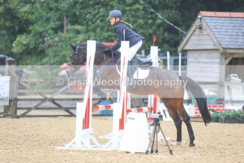 3E7A8871 - Class 2: 70cm Juniors