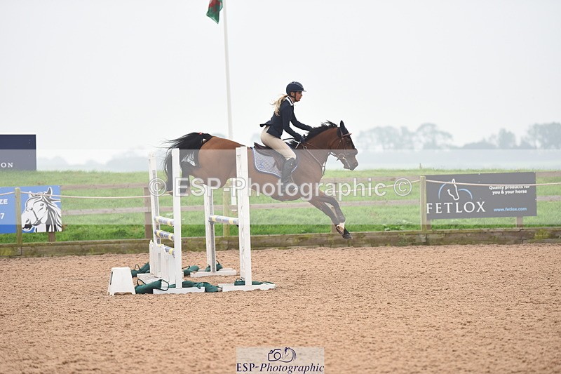 230916A-155804-05457 - Cls 18 Snr 95cm Derby