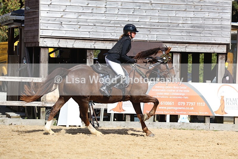 3E7A4863 - Class 8: 80cm Junior