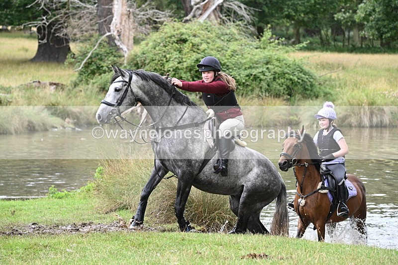 WJ7_3343 - Time at Water 12:15 to 12:50