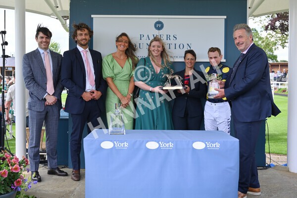 yr11062022r5-52 - Race 5 3.40pm The Pavers Foundation Catherine Memorial Sprint Stakes