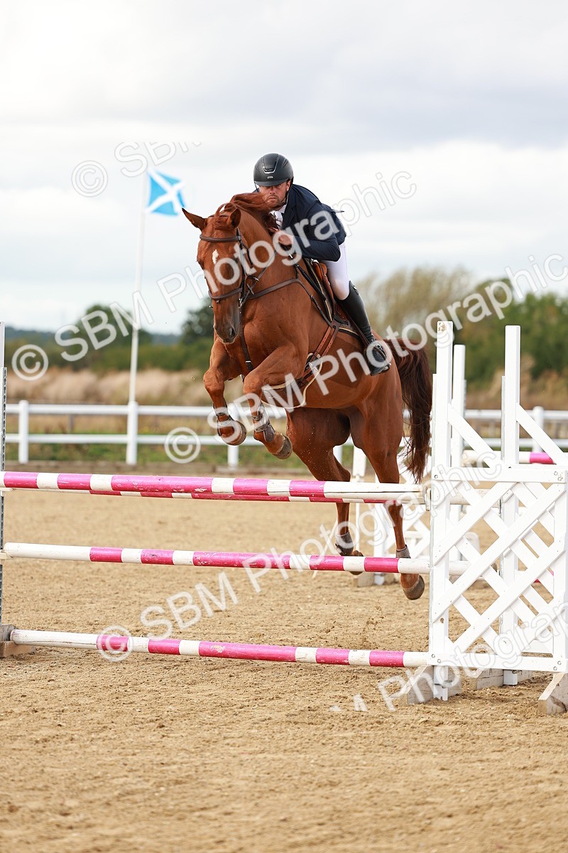 SBM_001259 - Class 4 - Senior Newcomers - 1.10m