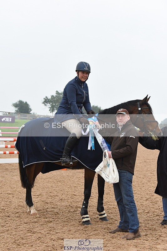 230916A-161626-05514 - Cls 18 Snr 95cm Derby