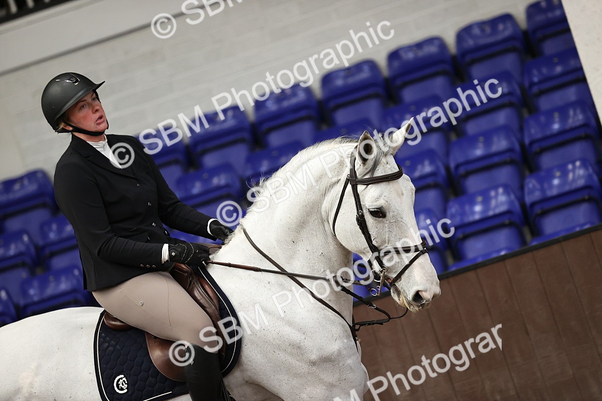 SBM_005962 - Class 16 - Senior Newcomers - 1.10m Open