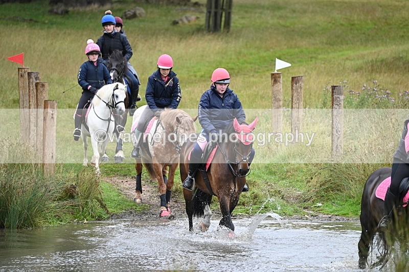 WJ7_9263 - Time at Water 11:53 to 12:23