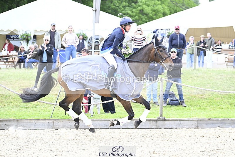 250525A-161627-18657 - Presentations Section C CCI 2 Star Long