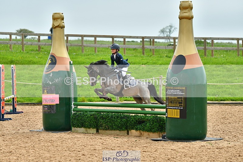 230513A-100536-00273 - Cls 12 Cats & Pipes Champ Quali