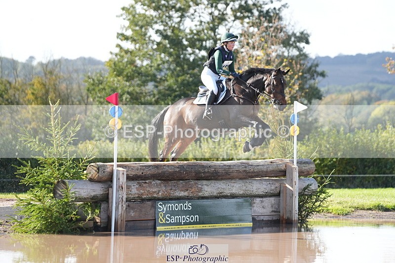 251024A-130714-10952 - B-150-Susie.Berry