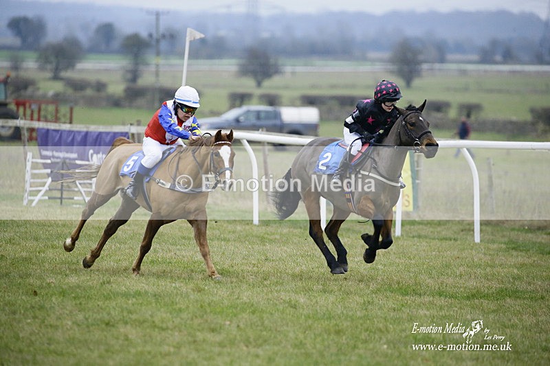PtP 230122 20 - Cocklebarrow Races - Heythrop Hunt - 23/01/22