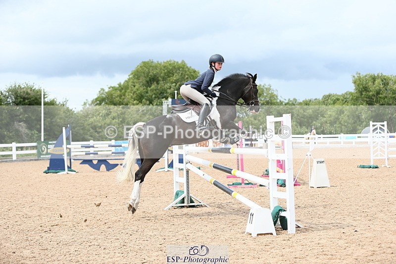 230716A-145532-04119 - Class 25a Pony Fox & 1.10 Open