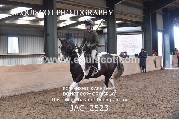 JAC_2523 - CLASS 3 Intermediate Working Hunter