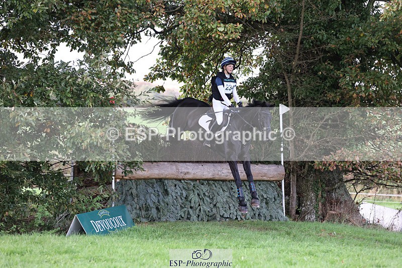 241025-154751-10642 - 234-Elizabeth.Barratt-FERNHILL.KANKAN