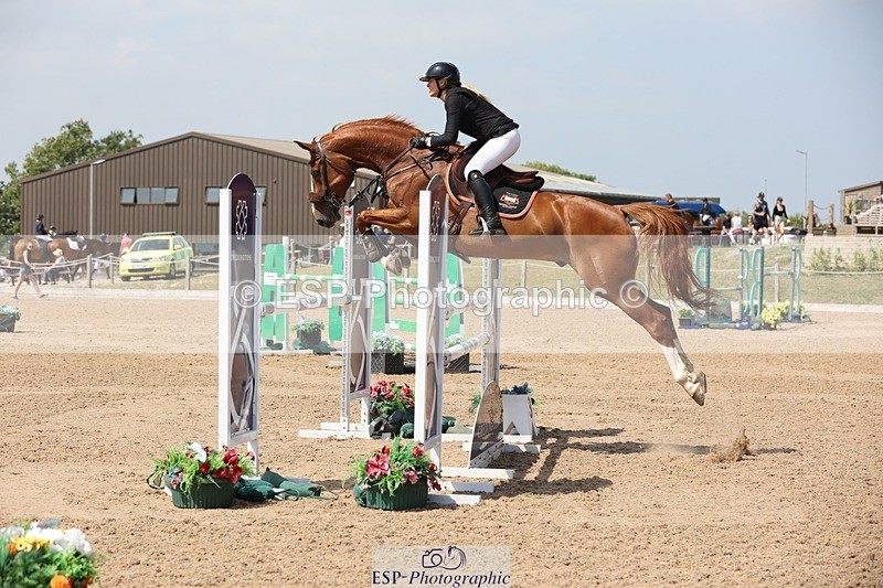 250725-143613-03365 - Cls 3 Snr Foxhunter