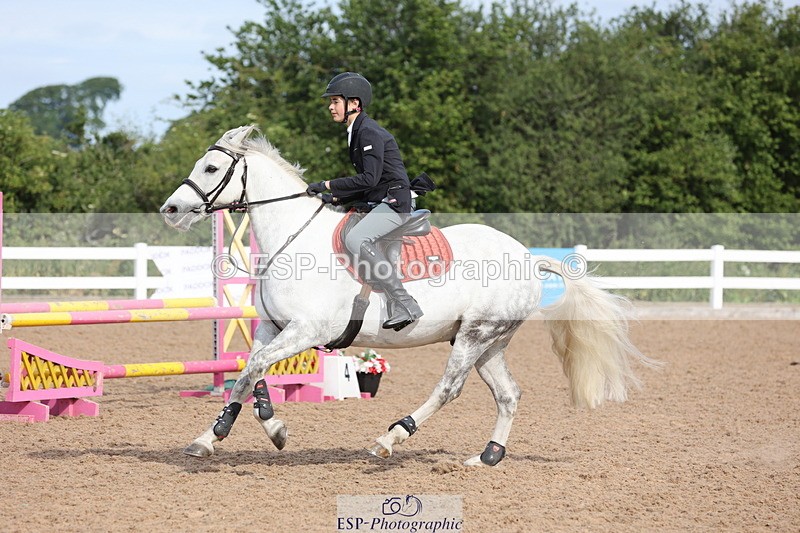 240629A-090759-02875 - Cls 16 British Novice and 80cm Open