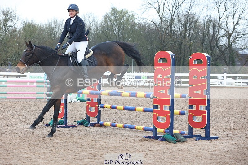 231112A-094118-03021 - Cls 17 Blue Chip Novice Winter Qualifier