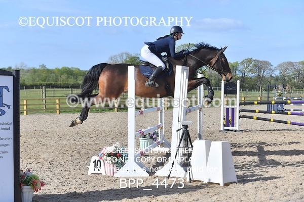 BPP_4473 - CLASS 9 Senior Newcomers/ 1.10m Open