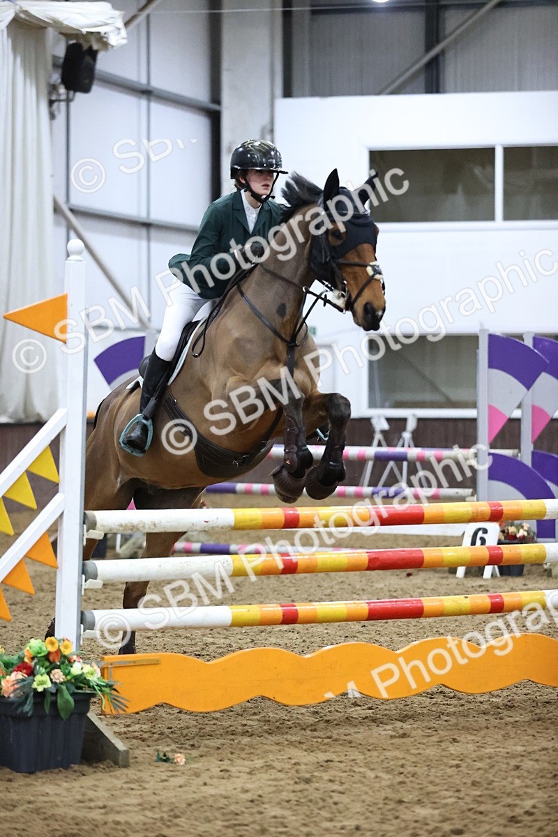 SBM_2300 - Class 8 - Nupafeed Supplements Senior Discovery/ 1m Open