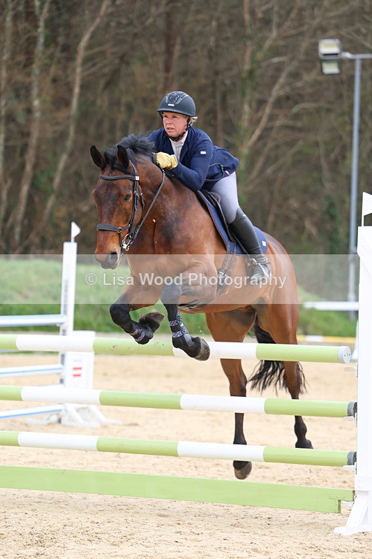 3E7A7658 - Class 8: Senior Newcomers/1.10m open