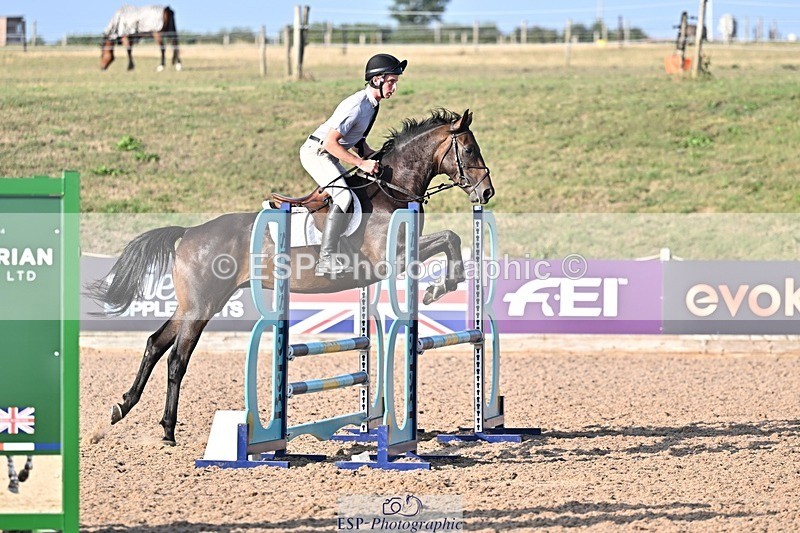 250812-182432-00447 - 90cm