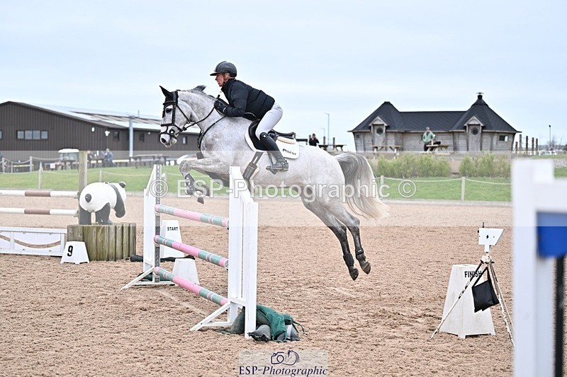 260114-124248-00371 - Cls 4 Newcomers and 1.10m