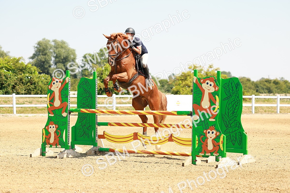 SBM_001267 - Class 4 - Senior Newcomers - 1.10m