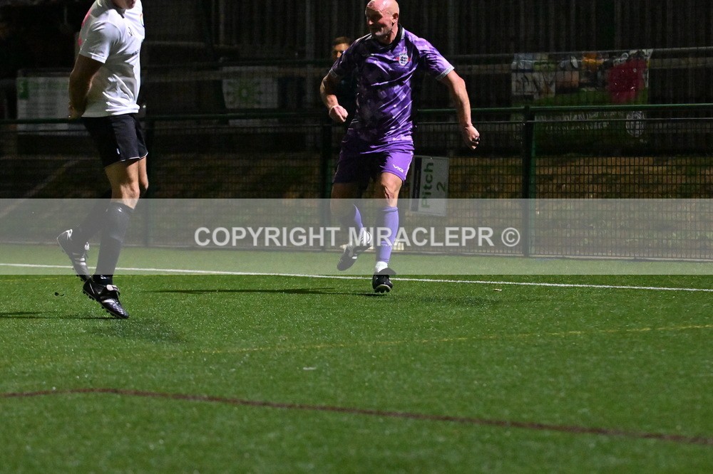 AM3_3233 - England v Devon veterans