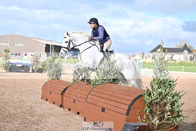 251102-131735-00615 - 90cm