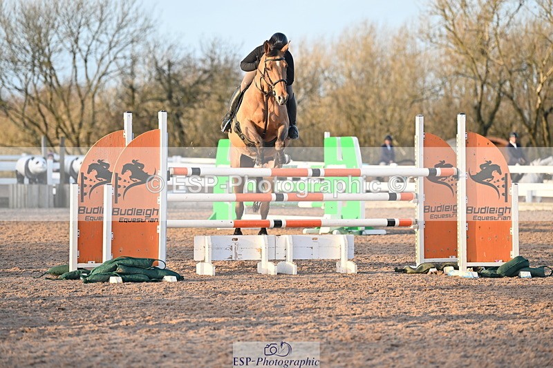 231210A-151743-02876 - Cls 22 National 1.30m & 1.40m