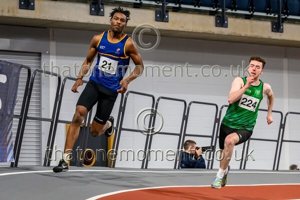 StudInd-914921 - Track Male Set One