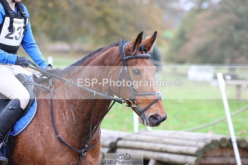 231118-133154-01887 - Cls 3 90cm