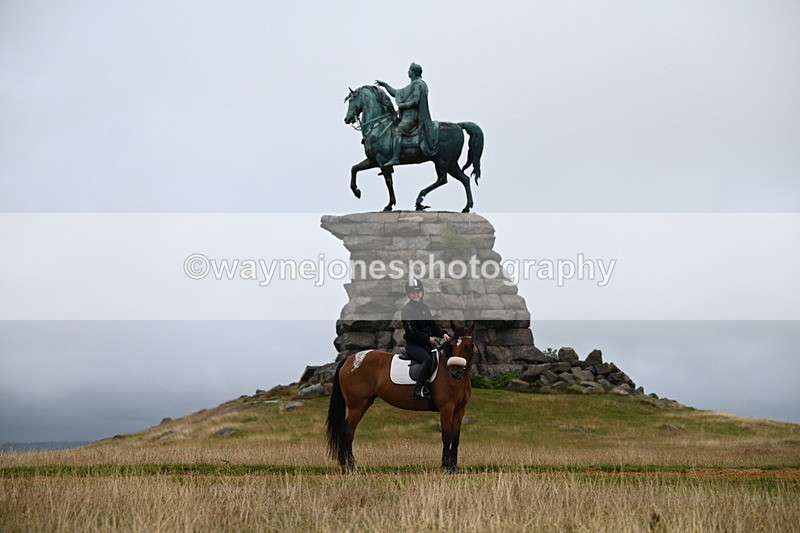DSC_2188 - Time at Statue 12:13 to 12:32