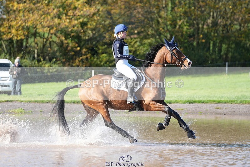 251024A-115532-08543 - B-104-Millie.Juleff