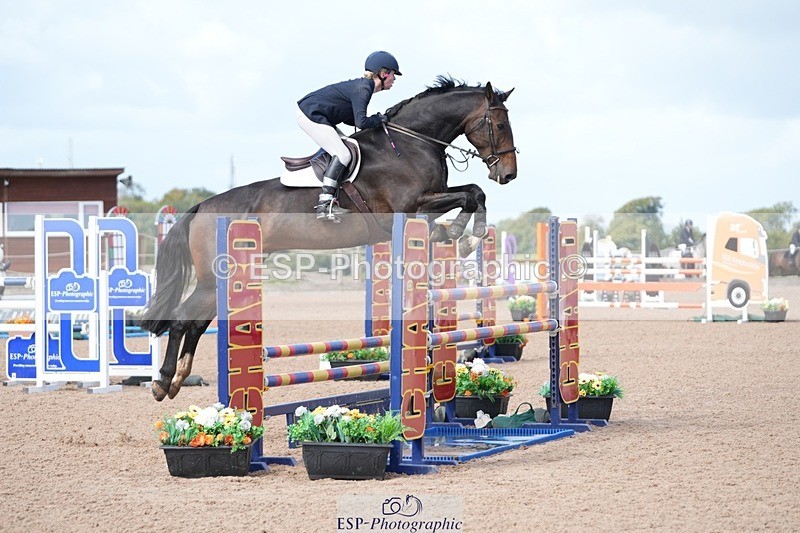 250913-115101-06756 - Cls 15 Snr Foxhunter