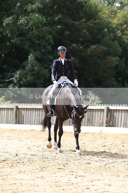 3E7A3840 - Class 8: Novice 6 Section A Championship