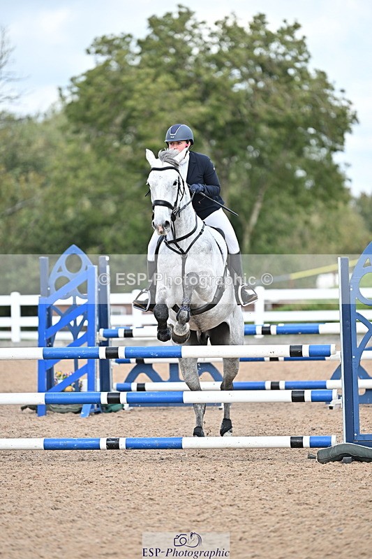 241005A-114749-03560 - SAT Cls 17 95cm Amateur Quali