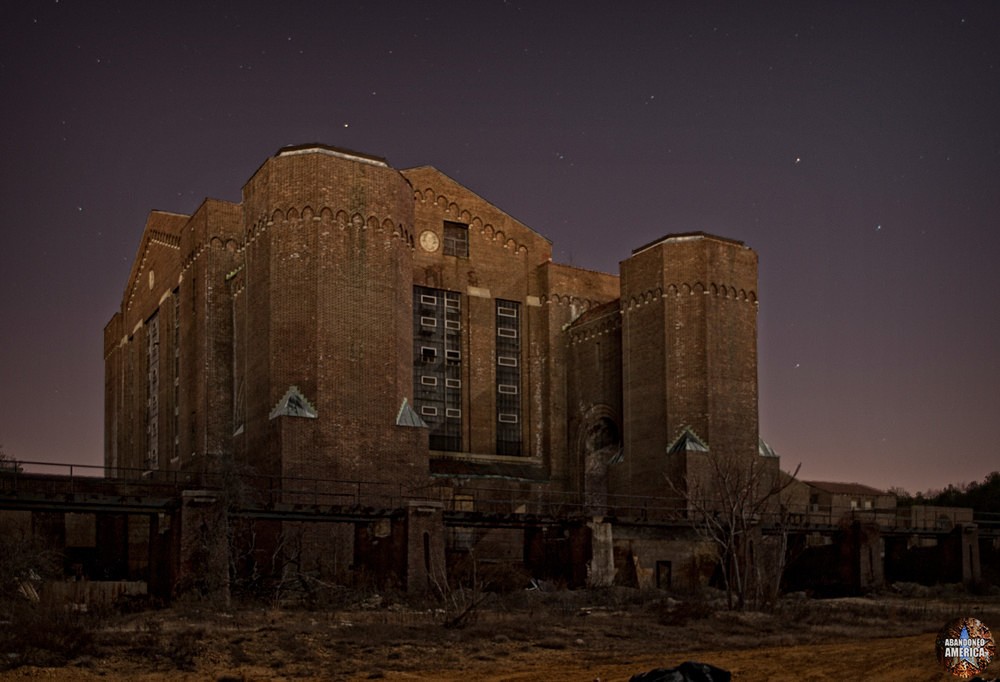 Pilgrim State Hospital (Brentwood, NY) | Power Plant at Night - Pilgrim State Hospital
