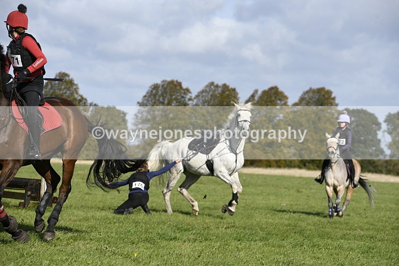 _DSC5455 - Time 10:49 to 11:23