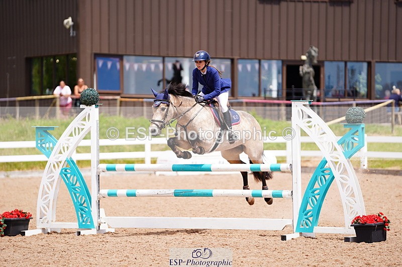 240629A-125450-05494 - Cls 18 Newcomers and 1m Open